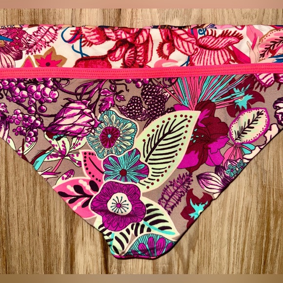 EUC 𝑴𝒂𝒂𝒋𝒊 𝑟𝑒𝑣𝑒𝑟𝑠𝑖𝑏𝑙𝑒 𝑏𝑖𝑘𝑖𝑛𝑖 𝑏𝑜𝑡𝑡𝑜𝑚 - Picture 5 of 10